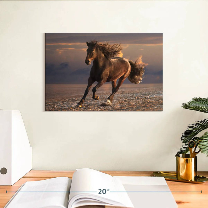 Brampt Sandy Beach Horse, 8" H x 12" W