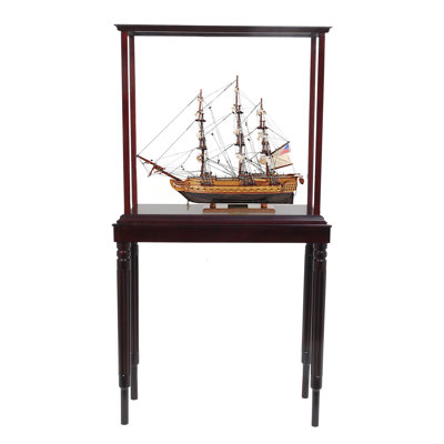Vance USS Constitution avec vitrine