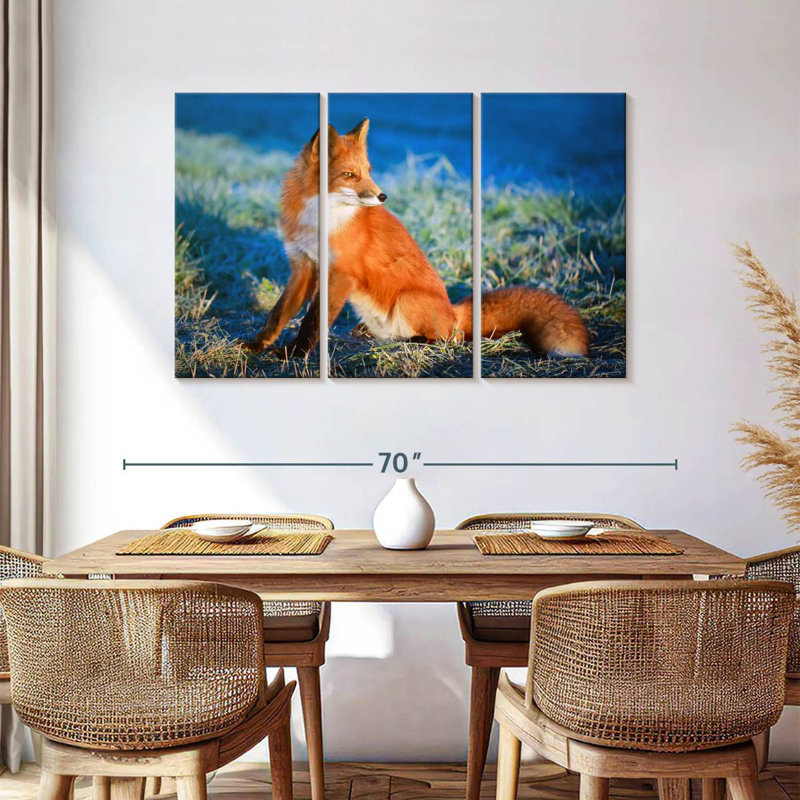 Brampt Regal Red Fox, 36" H x 57" W