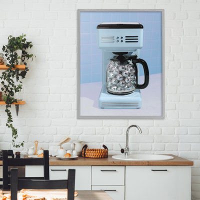 Machine à café disco sur giclée bleue, design par Lish Creative