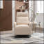 Fauteuil oscillant pivotant rembourré. Chaise à bascule pour chambre d'enfant en beige. Un sac gauche de style moderne.