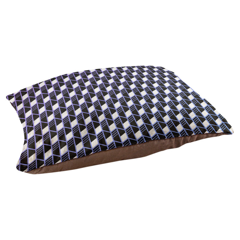 Coussin pour chien Byrge, Moyen (L 29,5 po x P19,5 po x H 9,5 po), Mauve / Bleu / Noir