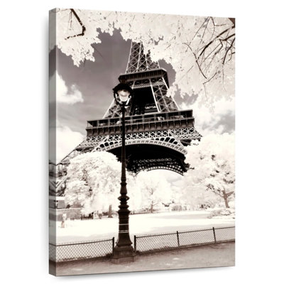 Aime Paris Winter White Lady