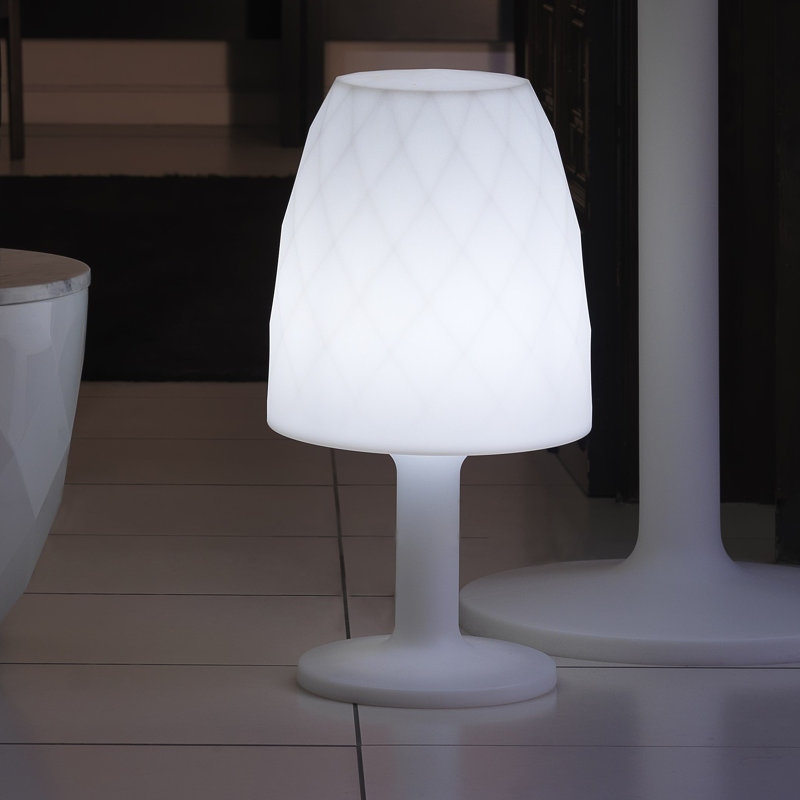 Lampe sur pied 28 po Designers