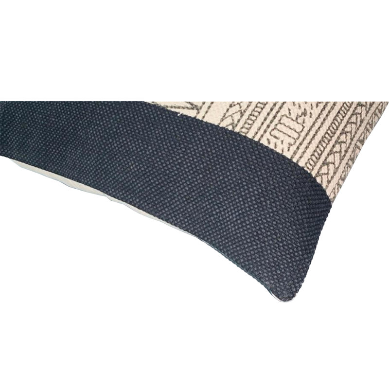  Geometric Cotton Throw Pillow
