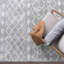 Tapis géométrique argenté-791267155
