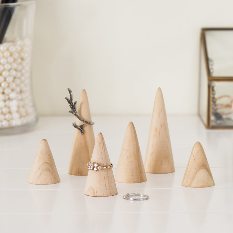 6 Piece Natural Wood Ring Holder