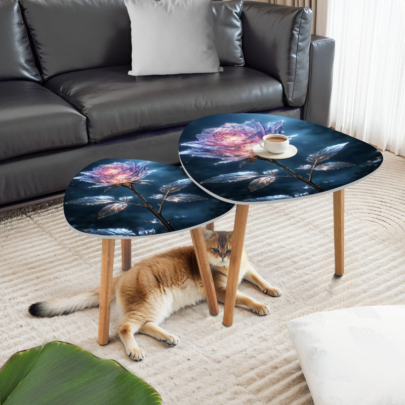 Ensemble de 2 tables gigognes triangulaires roses transparentes au clair de lune et pétales étincelants