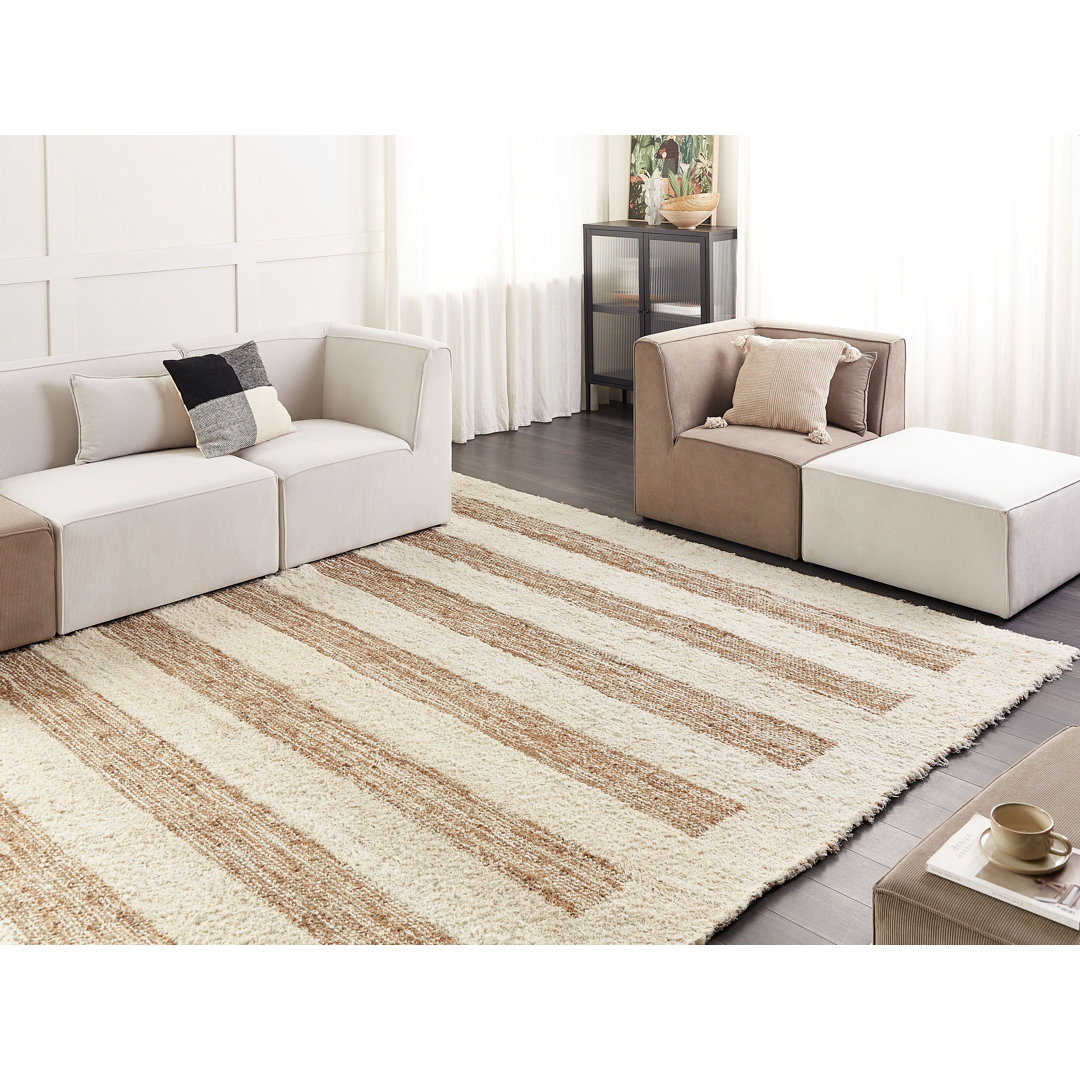 Handgefertigter Teppich Caleigh in Beige