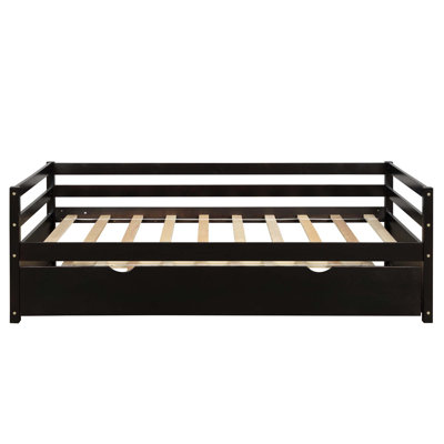 Theodosius Daybed