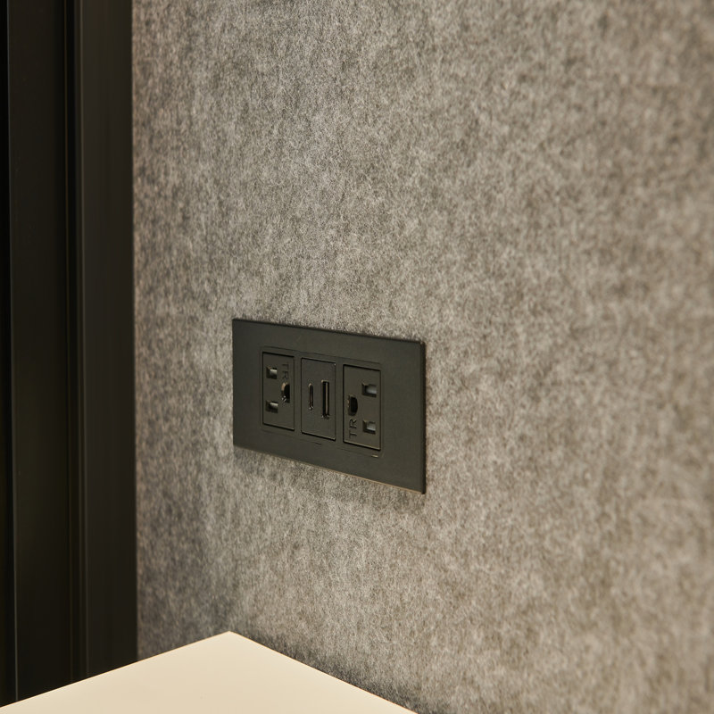 Cabine de réunion modulaire pour personne seule