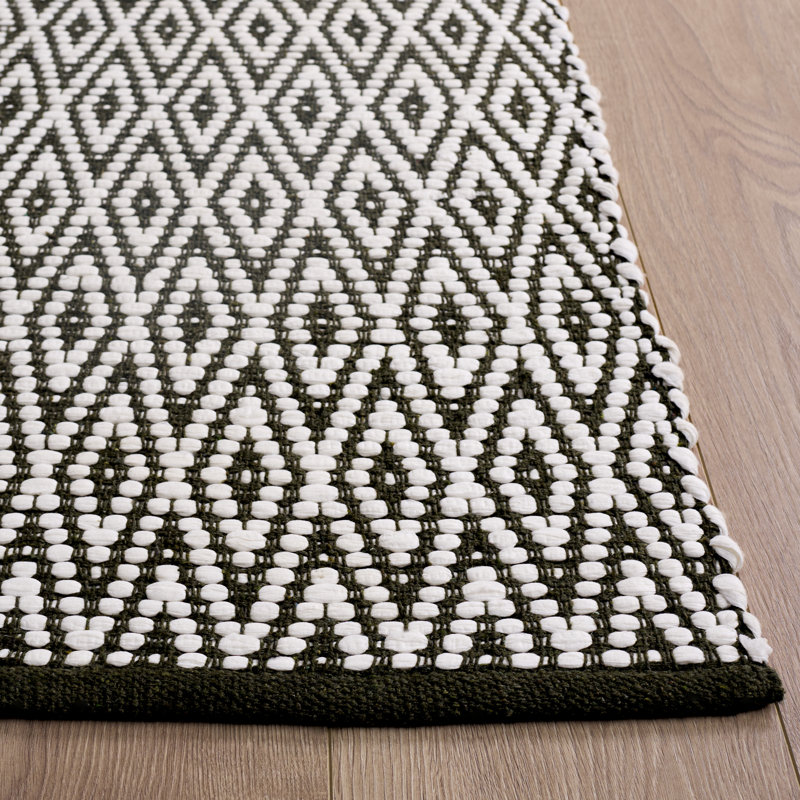 Montauk 176 Hand Woven 80% Paper Chindi; 20% Cotton Machine Washable Geometric Rug, Runner 2'3" x 8'