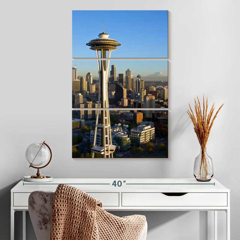 Lilie Seattle's Space Needle