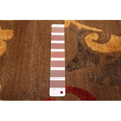 Tapis brun Opulence 9 pi 1 po x 11 pi 11 po