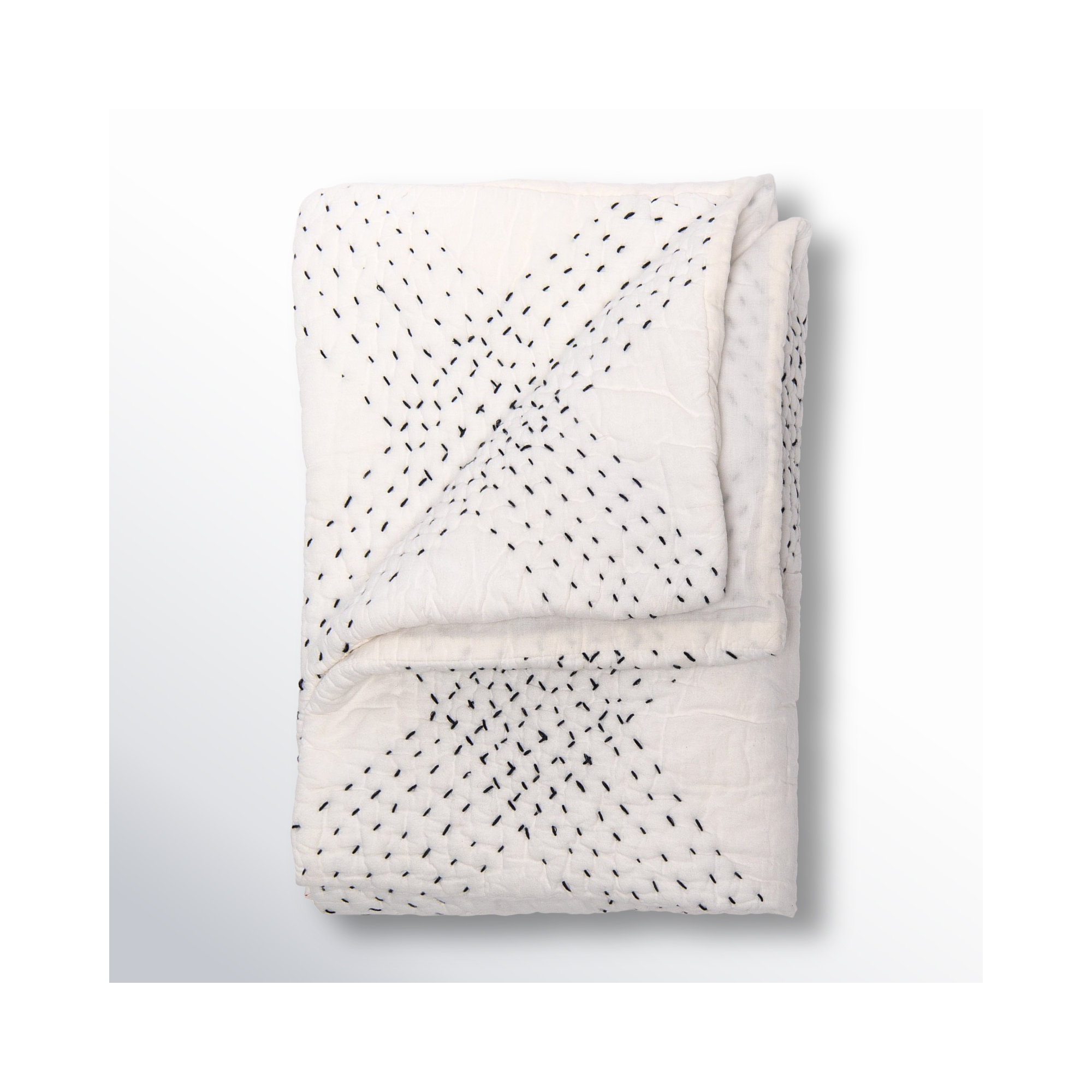 Feba Cotton Quilt, Queen Quilt, White/Indigo