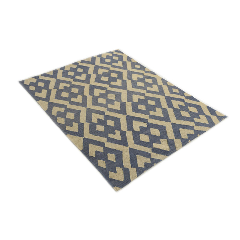 Tapis ivoire Newsom