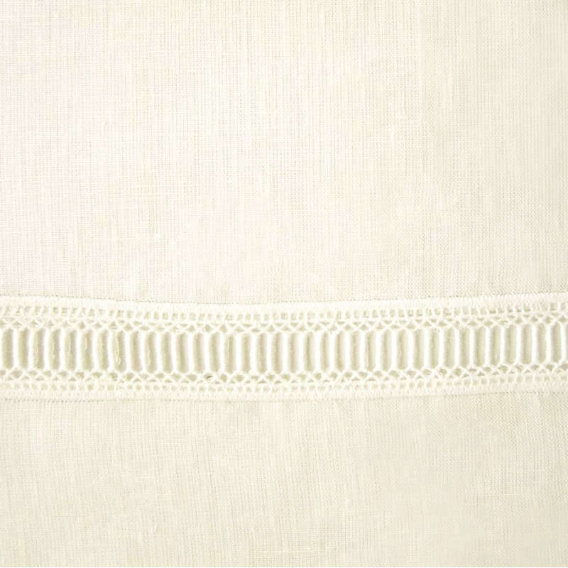 Doric Dinner Napkin, Ivory