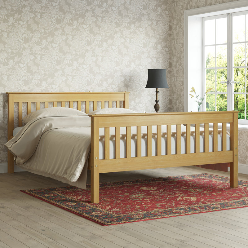 Callensburg Solid Wood Bed, Kingsize (5')