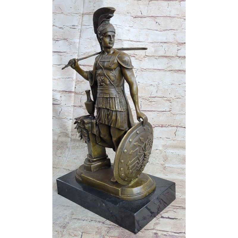 Figurines et sculptures Azeline