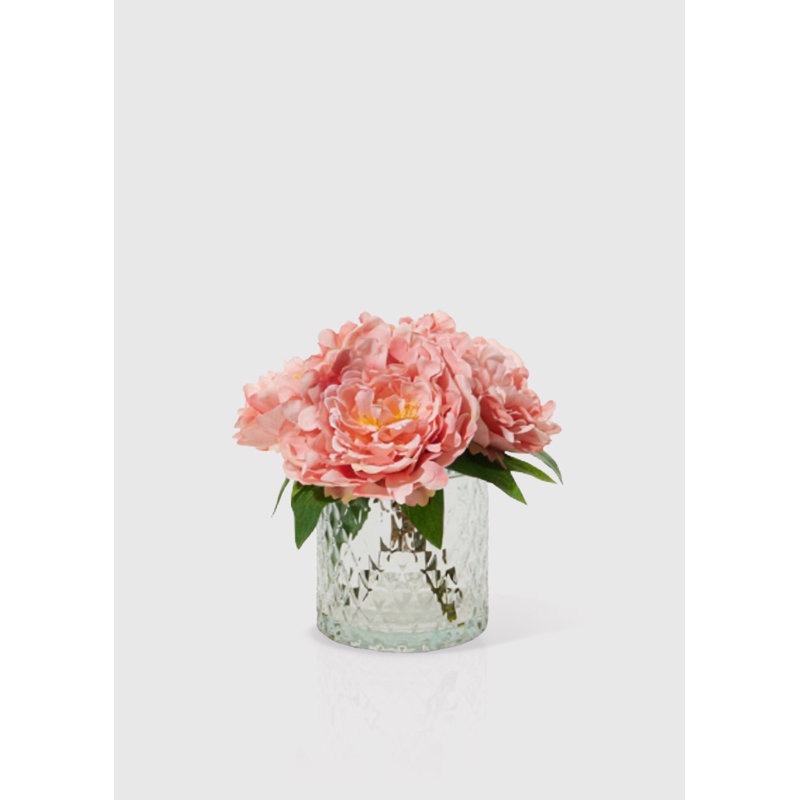 Arrangement de pivoines dans un vase en verre texturé - 8,5 po