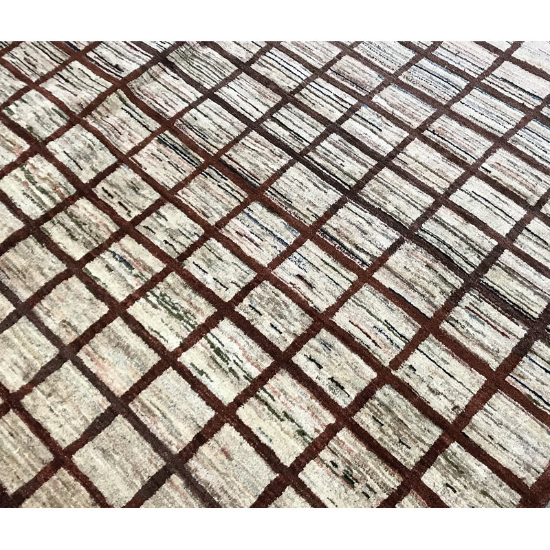 Tapis brun de haute qualité noué à la main