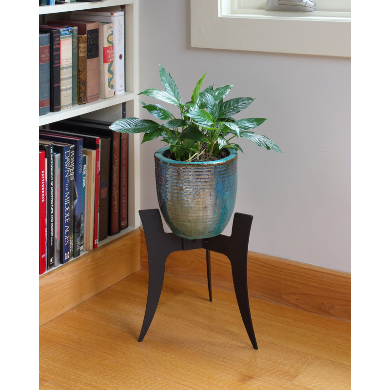 Dassel Metal Plant Stand, Small