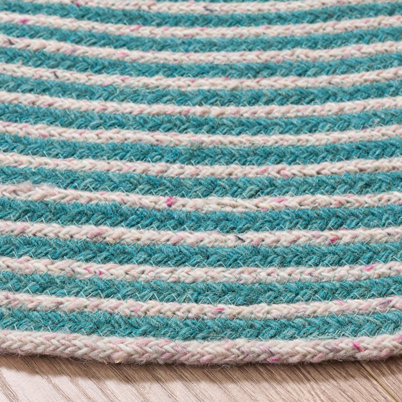Braided Hand Woven No Pattern Indoor Rug, 6'-0" x 6'-0" Round
