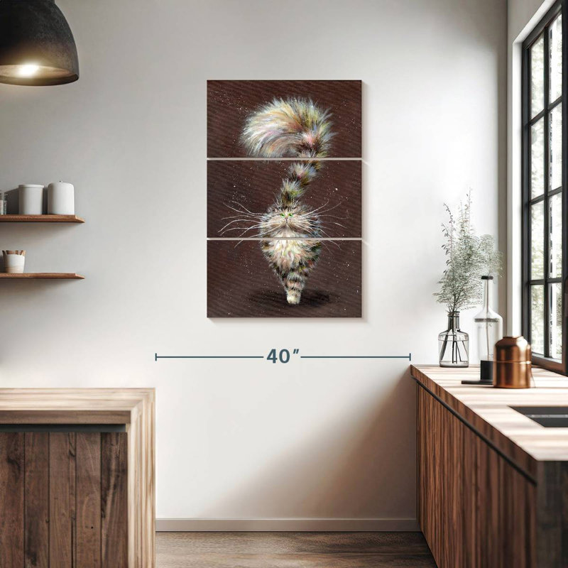 Brampt Tabbie, 38" H x 24" W