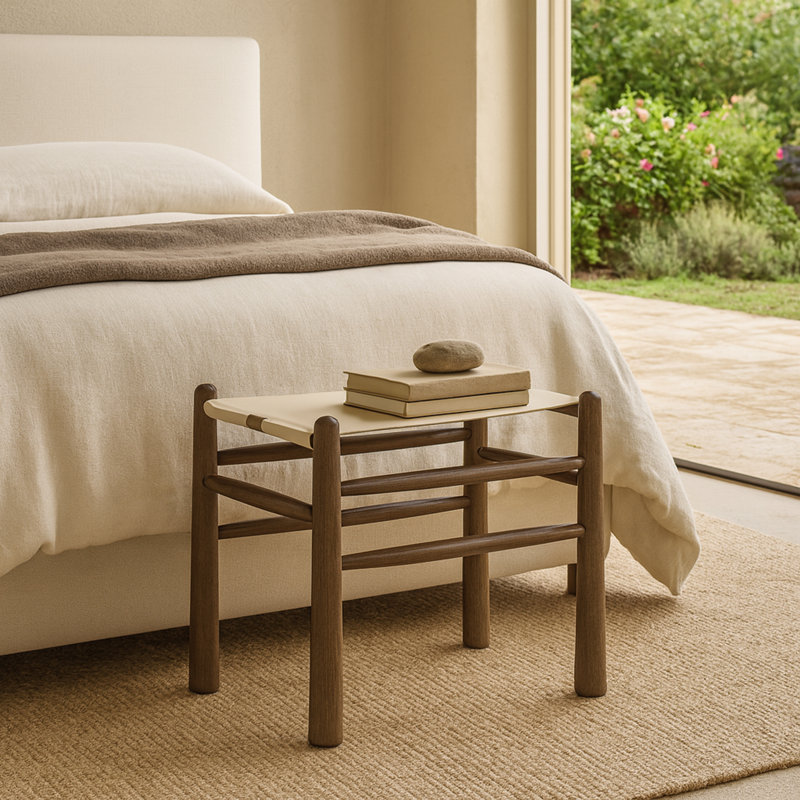 Banc rembourré en cuir Santos, Teint en brun, Cuir végétalien beige