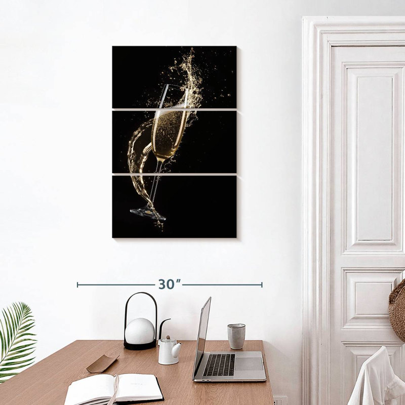 Yarlin Splashing Champagne, 32" H x 20" W