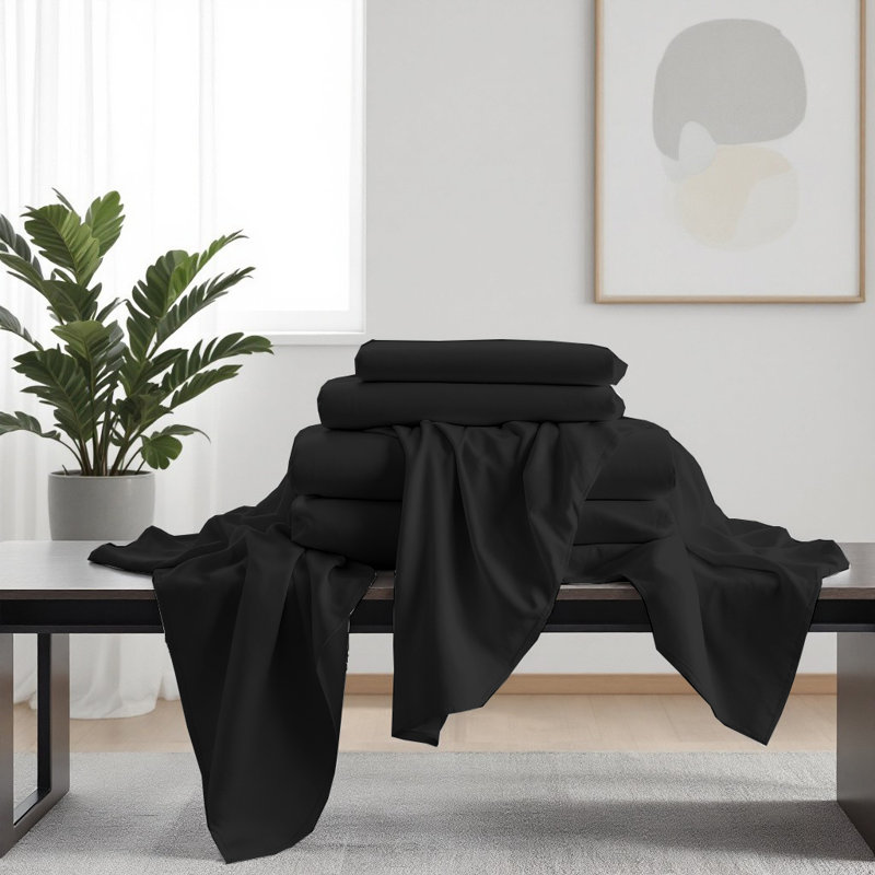 Luxurious Premium Microfiber Sheet Set, Black, Queen Sheet Set with  4 Pillowcases