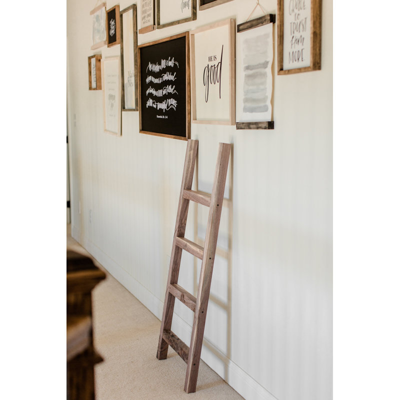 4 ft Blanket Ladder