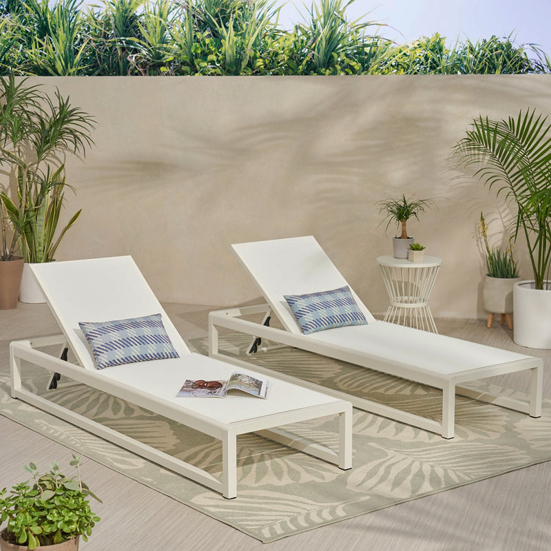 MODESTA CHAISE LOUNGE, White