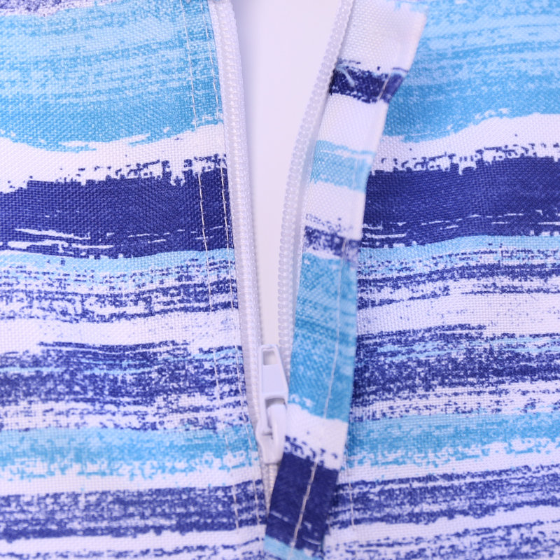 Nikolas Tablecloth, Blue/White