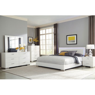 Amariyon Bed 5-Piece Set