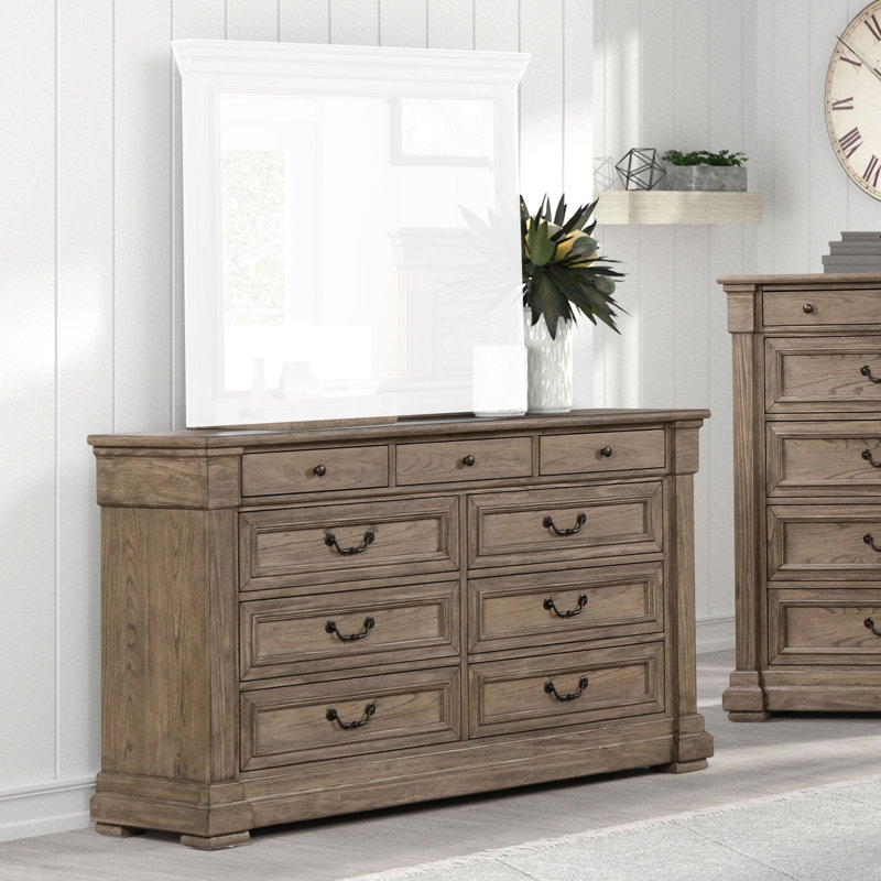 Jacalynn 9 Drawer Dresser