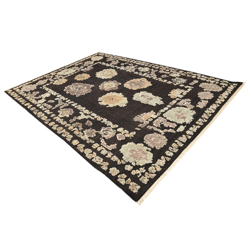 Jose Black Rug