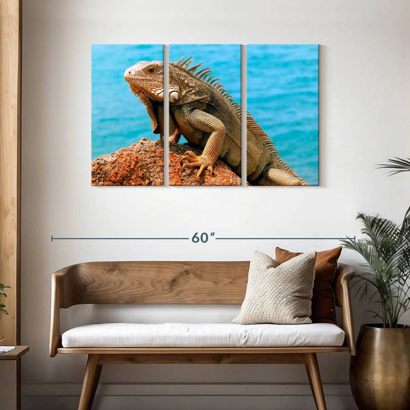 Brampt Iguana By The Sea, 28" H x 45" W