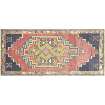 Yastic One-of-a-Kind 1'9" X 3'11" Area Rug