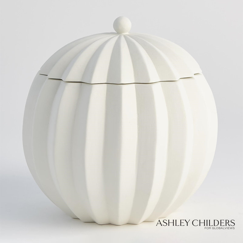 Spicchi Line Bowl W/Lid-Matte White-Lg, 8.25" H x 8" W x 8" D
