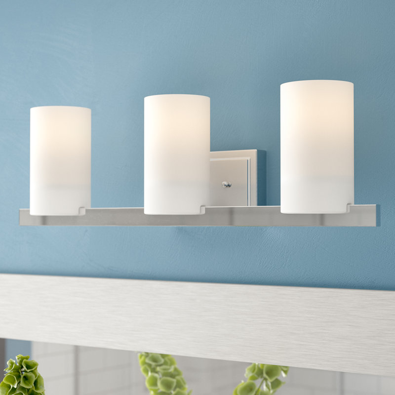 Éclairage pour meuble-lavabo à 3 lumières Ariellah, Chrome poli