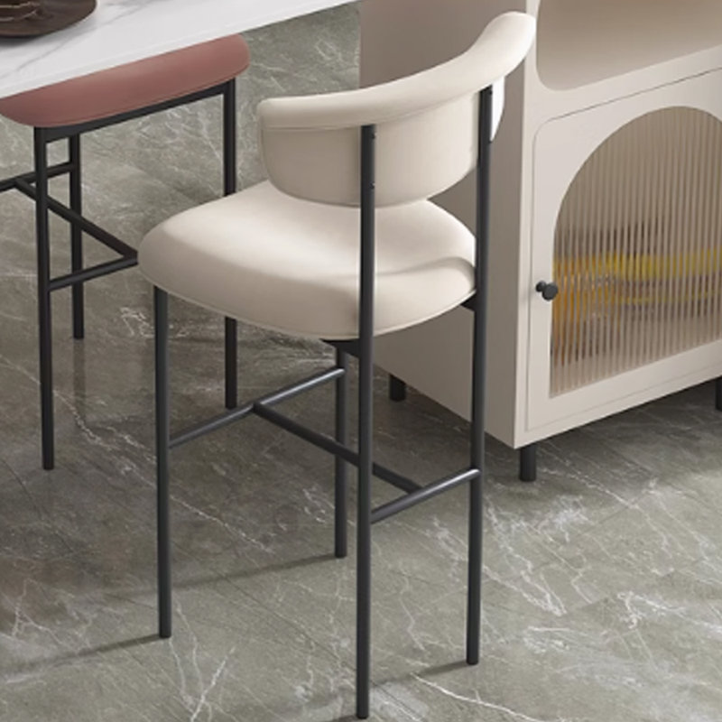 Table en pierre claire de luxe, White/Black, 41.3"H x 55.1"L x 15.7"W, Black