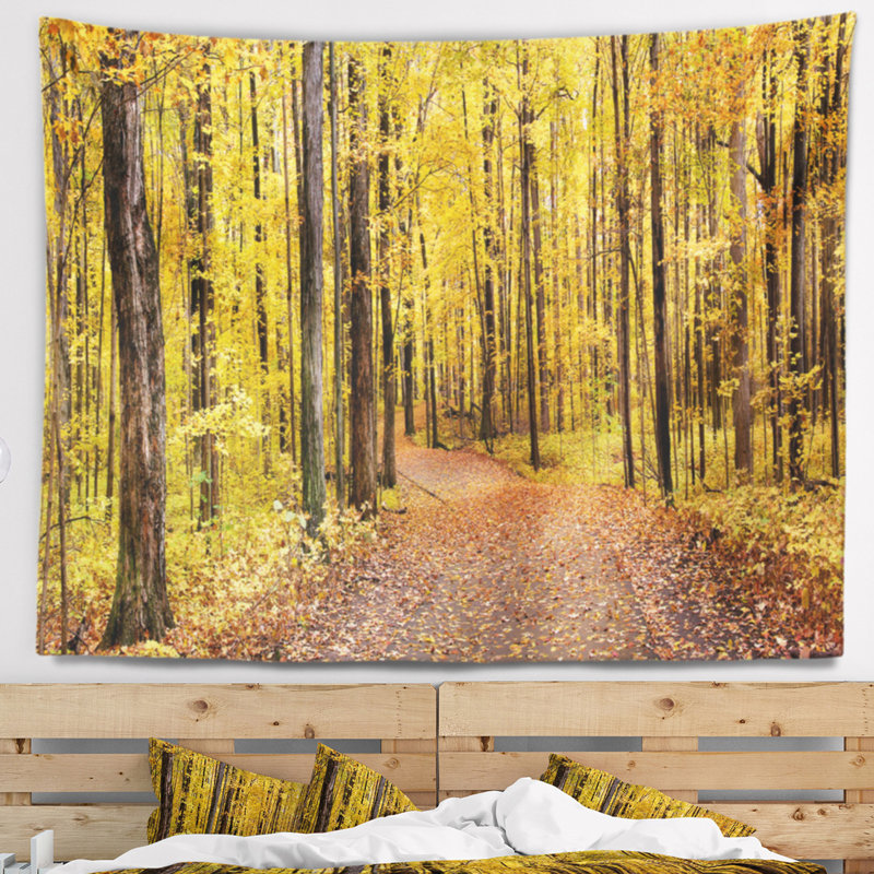 Tapisserie brillante forêt d'automne, H 32 po x l 39 po