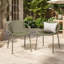 Ensemble de 2 chaises de patio, chaises d'extérieur empilables avec dossier respirant, conception simple et moderne, pieds en métal et dossier en plastique, vert