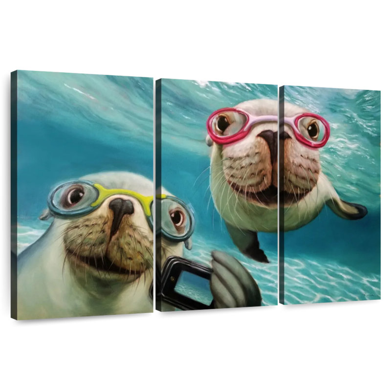 Brampt Underwater Selfie, 24" H x 38" W