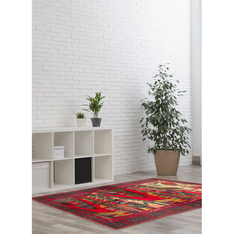 Rayna Red Rug 3'5" x 6'4"