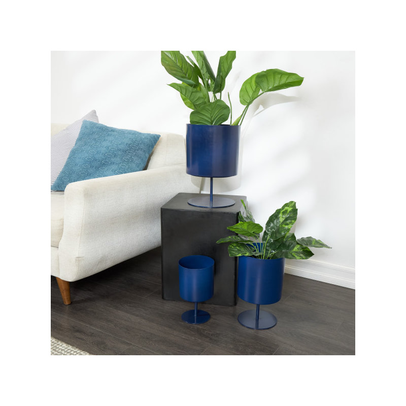 Gabriele Metal Pot Planter, Blue
