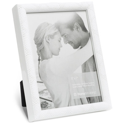 Wood Embossed Picture Frame