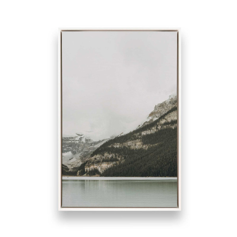 Impression sur toile Mystic Mountain View II, Cadre flottant blanc opaque, H 18,75 po x l 12,75 po x P 1,75 po