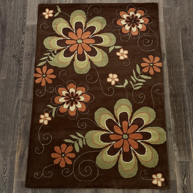 Tapis en laine brun touffeté à la main à motif floral orange et vert Ailey, 8 pi x 10 pi